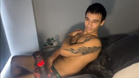 native_boy2 online show from April 7, 4:23 am