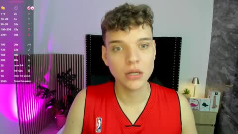 Noah online show from October 10, 11:59 am