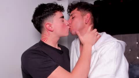 Salomon and Andy online show from April 9, 12:19 am