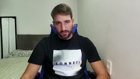 Nico online show from February 25, 9:05 pm