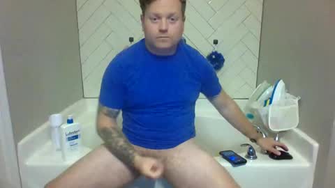 navyman34 online show from December 4, 9:24 pm