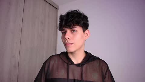 Naytoon online show from January 6, 1:08 pm