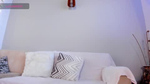 Jordan online show from December 6, 11:11 am