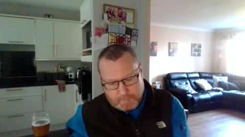 Snapshot of nesuk chatting on February 25, 12:45 pm nesuk online show from February 25, 12:45 pm