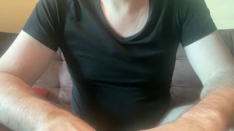 Neu242Gierig online show from September 18, 5:53 am