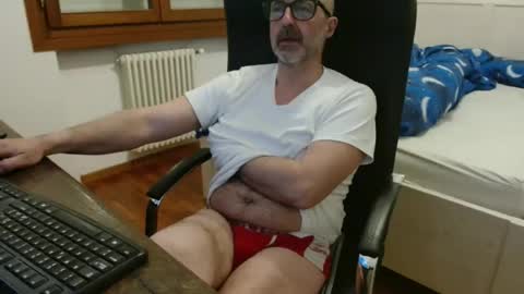 simi online show from March 23, 7:31 pm