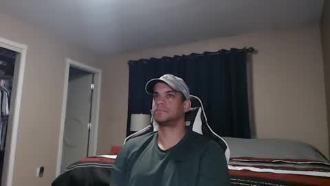 Snapshot of new_york_guy518 chatting on September 10, 2:32 am Jordan   online show from September 10, 2:32 am
