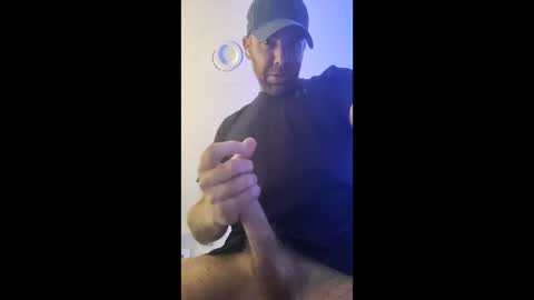 newboytoy38 online show from May 6, 3:01 pm
