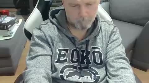 NewWorld online show from February 4, 6:25 pm