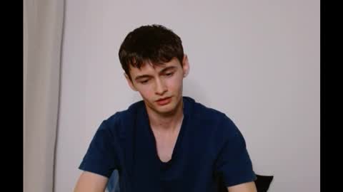 Boy online show from October 23, 3:21 am