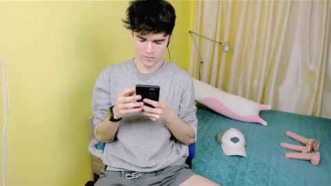 Nick PVT is open FanslyTwitter - Nic kycb online show from December 28, 8:04 pm