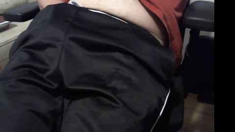 niceeggs0815 online show from September 10, 7:34 pm