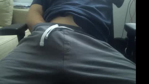 niceeggs0815 online show from October 17, 10:19 am