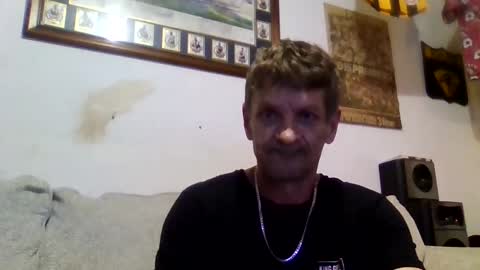 Snapshot of niceozziecockxxx chatting on October 10, 5:29 pm Sexiishaine online show from October 10, 5:29 pm