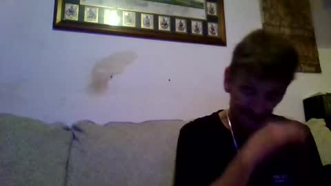 Snapshot of niceozziecockxxx chatting on September 29, 6:15 pm Sexiishaine online show from September 29, 6:15 pm