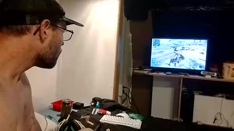 nicholasjesse51 online show from September 17, 1:17 am