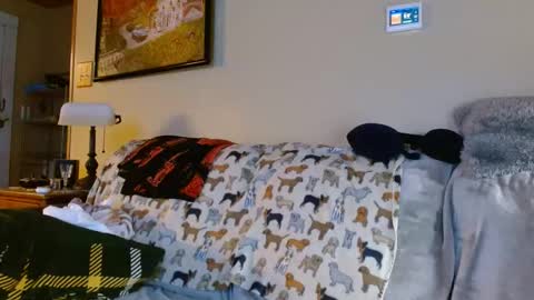 Nick online show from January 4, 12:05 am