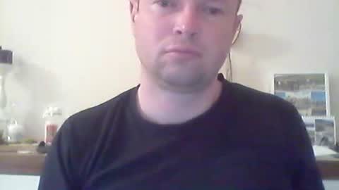 nick1990b online show from May 20, 6:36 pm