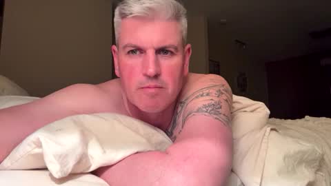 Snapshot of nick578320 chatting on October 7, 2:10 pm nick578320 online show from October 7, 2:10 pm