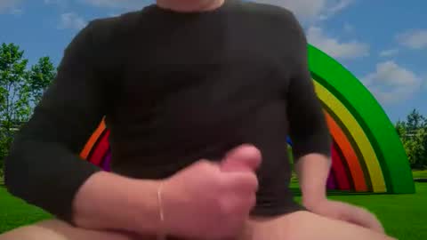 nick_c_13957 online show from February 3, 6:00 am