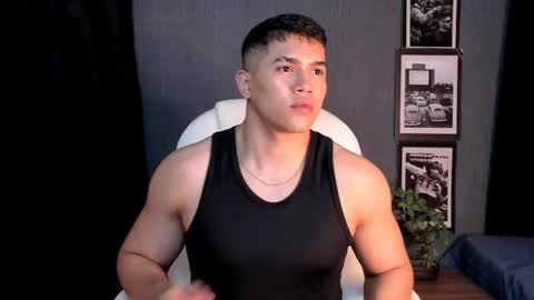 nick fenix online show from September 14, 3:19 am