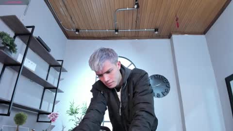 Nick  online show from February 19, 12:34 pm