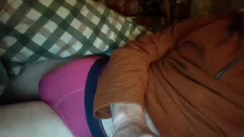 nickocarr online show from December 8, 6:33 am