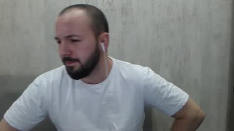 Julian online show from March 7, 12:41 am