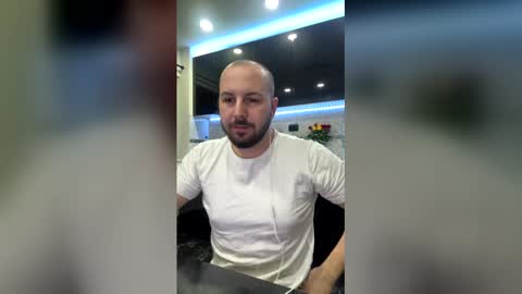 Julian online show from February 14, 12:49 am