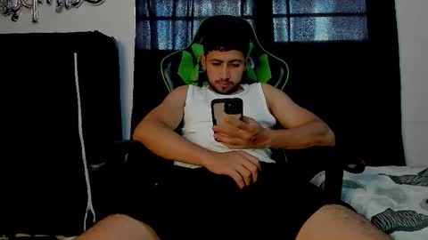 nicky online show from November 17, 8:23 pm