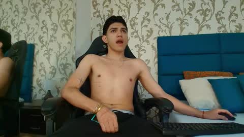 nico_monroet online show from April 18, 9:04 pm