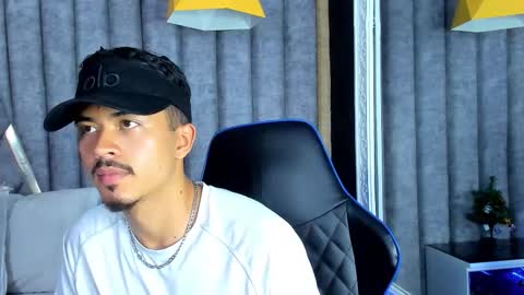 Nicolai online show from January 6, 7:07 pm