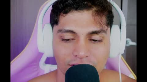 nicolas_montoya online show from April 30, 6:04 pm