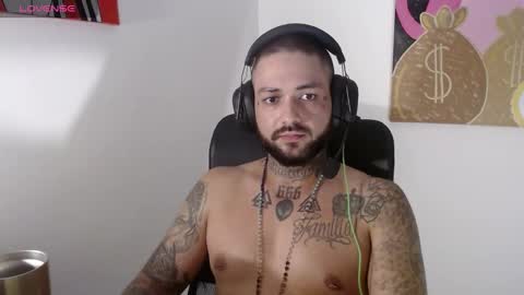 nicolas online show from February 2, 2:17 am