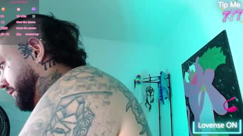 nicolas online show from May 31, 2:56 am