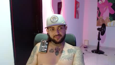 nicolas online show from December 10, 4:02 am