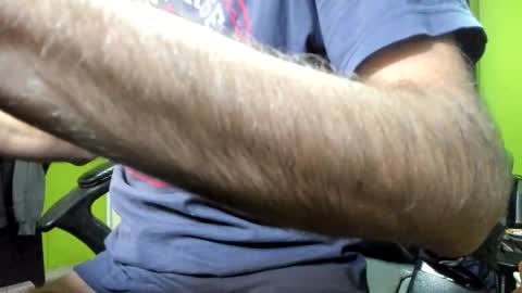 L. Nicolas online show from February 26, 7:10 am