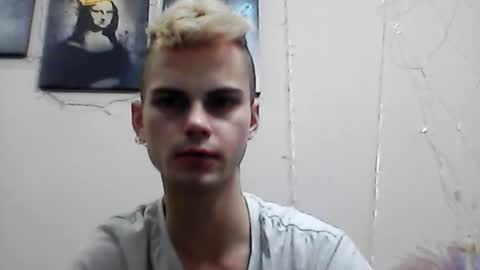 nicotinic_mouse online show from November 16, 12:02 am