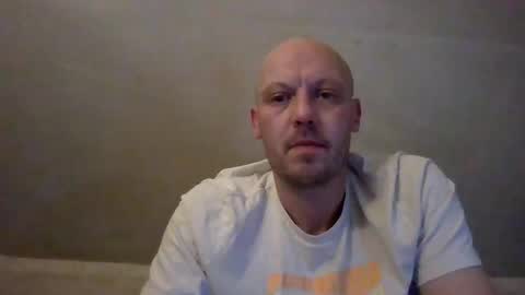 nighttime online show from January 1, 2:09 am