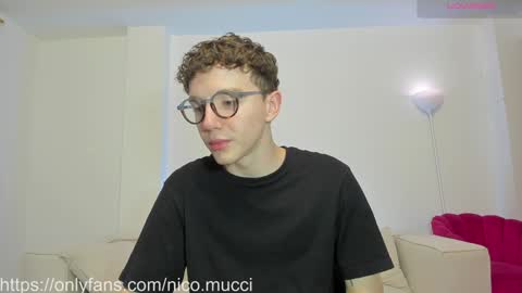 Nicolas Mucci online show from January 13, 2:18 am