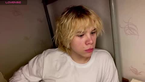 nikolasbucks online show from February 17, 8:41 pm