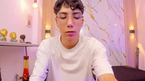    online show from April 15, 4:45 am