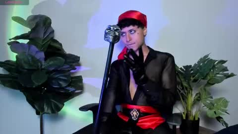 noah_dupont_ online show from October 1, 8:57 pm