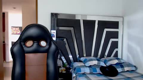 Noah Harris01 online show from March 31, 1:57 pm