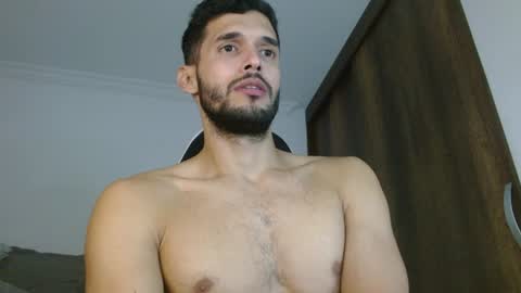 Noah online show from January 15, 5:26 pm