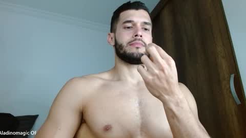 Noah online show from March 11, 11:39 am