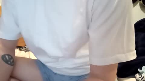 Snapshot of noah_wesley chatting on September 30, 2:51 am Noah Wesley online show from September 30, 2:51 am