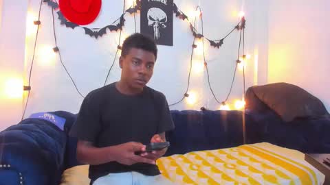 noah online show from November 22, 7:02 pm