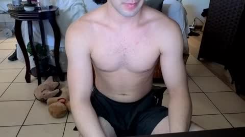 Snapshot of nobudget06 chatting on February 15, 7:50 pm nobudget06 online show from February 15, 7:50 pm