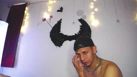 Noha and Iam 3 YOUR FAVORITE MODELS online show from February 11, 1:16 pm